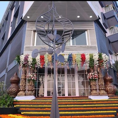 Atmosfera Bengaluru, India Aparthotel Exterior photo